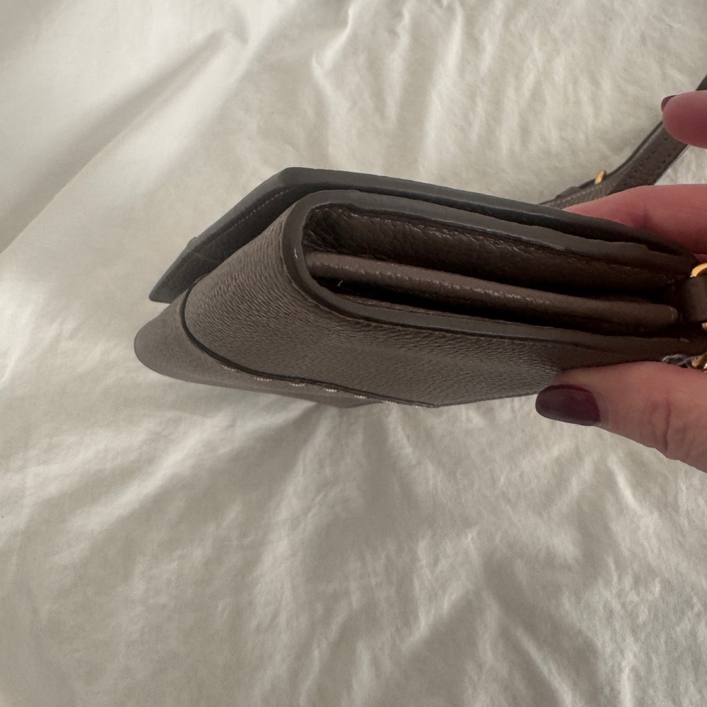 Tory Burch McGraw Wallet crossbody - Picture 5 of 7